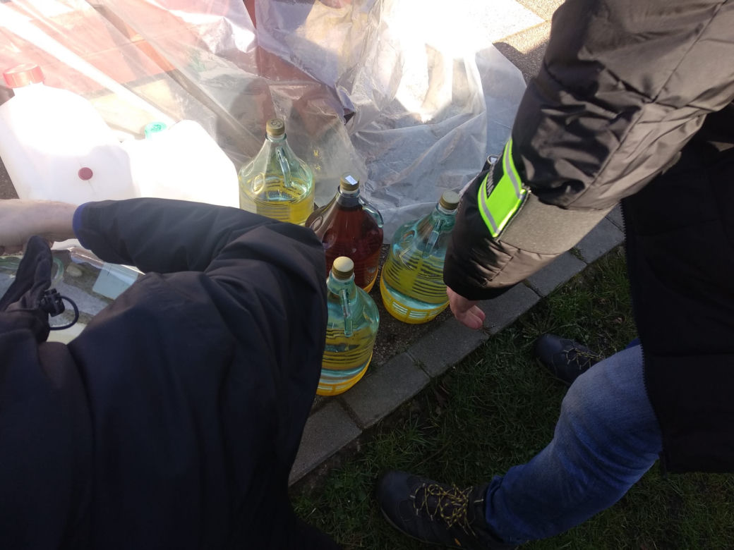 Nielegalny alkohol jest niebezpieczny