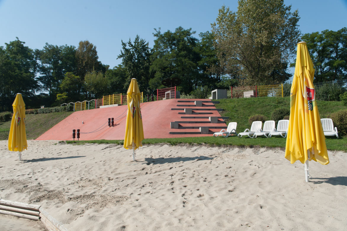 Aquapark we Wrocławiu kusi szeregiem atrakcji