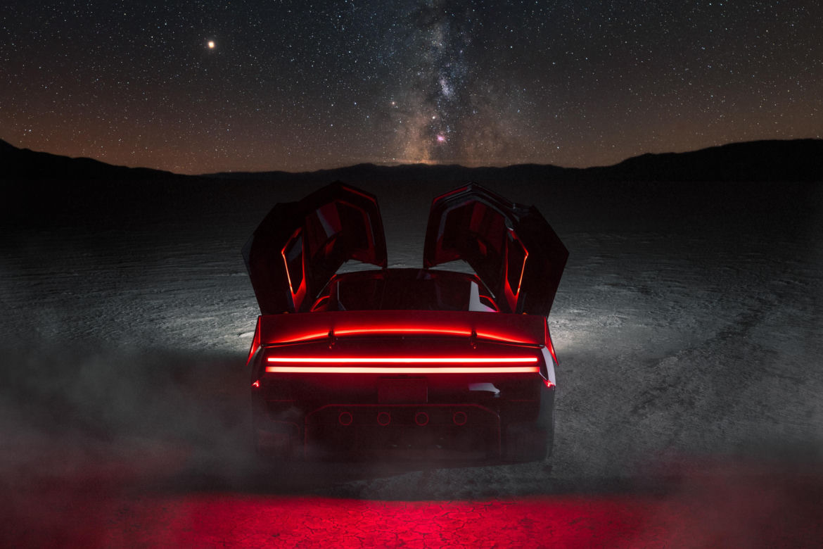 Latająca Tesla stała się rzeczywistością? Roadster wykonał niezwykły manewr