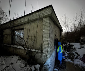 Streetworking przy -18 stopni Celsjusza. Artur i Dorota z organizacji Serca Torunia nie zamierzają się poddać