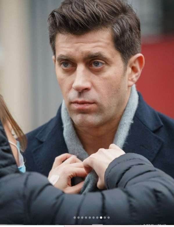 Przyjaciółki, 17 sezon. Robert (Krzysztof Wieszczek)