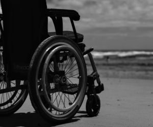 Przewodnik, który pomaga zrozumieć życie z niepełnosprawnością