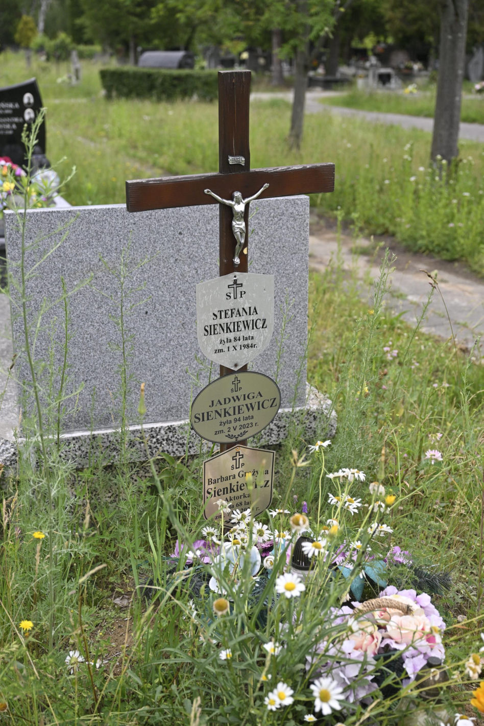 Straszny widok na grobie Barbary Sienkiewicz