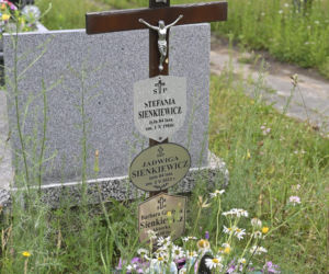 Straszny widok na grobie Barbary Sienkiewicz
