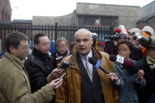 Tajemnicza śmierć i pogrzeb w sekrecie. Znany prokurator Jerzy Hop i jego syn nie żyją. Ostatnie pożegnanie