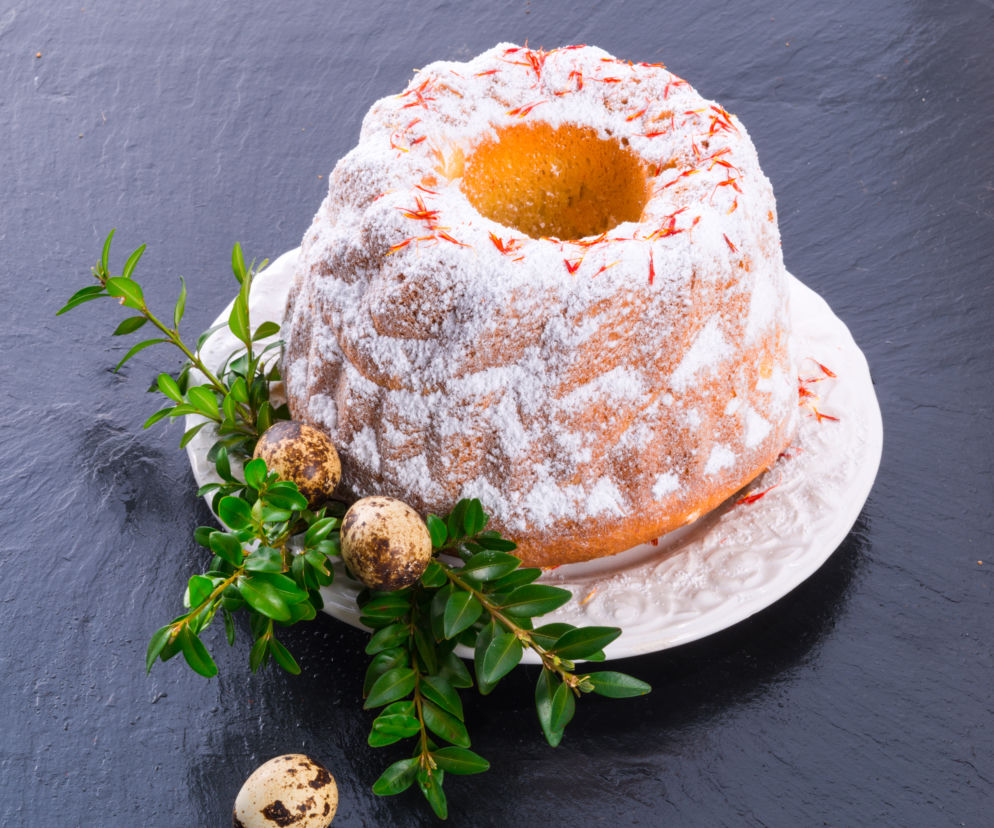 Babka szafranowa: wielkanocne przepisy