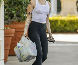 Miley Cyrus bez stanika