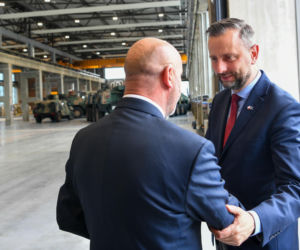 Kosiniak-Kamysz był dziś zakładach w Rosomak S.A. w Siemianowicach Śląskich