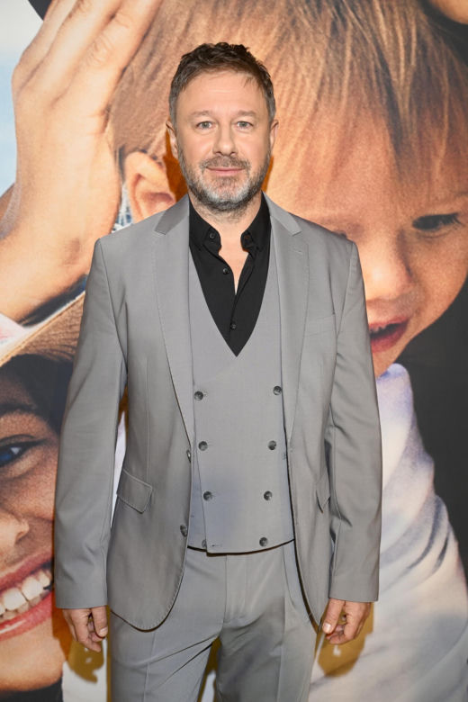 Gwiazdy na premierze filmu "Ania". Pojawił się także niewidziany syn Przybylskiej. Szymon Bieniuk nie krył przejęcia