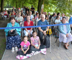 Dawne słowiańskie obrzędy ożyły w Parku Aleksandria w Siedlcach. Zespół Chodowiacy zaprezentował widowisko „Kupalnocka”