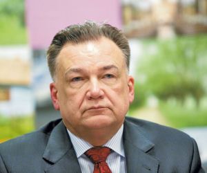 Marszałek chce wykończyć szpital dla dzieci