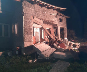 Budynek w ruinie. Wybuch gazu w domu w Jadownikach