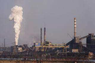 Wojna na Ukrainie. 63. dzień rosyjskiej inwazji. Rosjanie ostrzeliwują Azowstal w Mariupolu [ZAPIS RELACJI NA ŻYWO 27.04.2022]