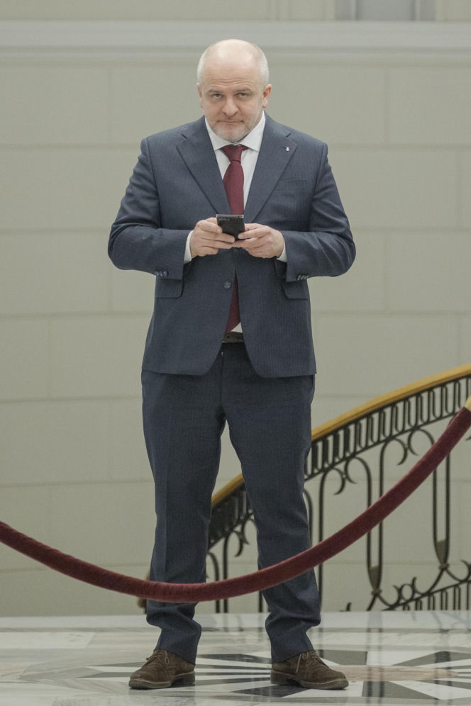 Nie ma życia poza PiS?