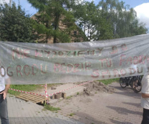 Zobaczcie jak przebiegał protest w Wawrowie. 