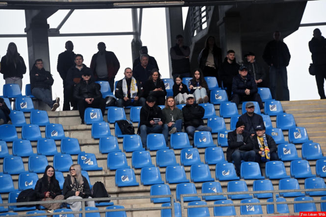 PRES Grupa Deweloperska Toruń - Bayersystem GKM Grudziądz, zdjęcia kibiców i zawodników ze sparingu przed startem PGE Ekstraligi