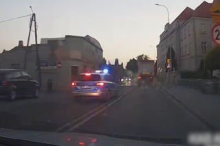 Pościg za ciężarówką i ucieczka do lasu. 24-latek usłyszał zarzuty