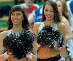 Dziewczyny z Bell Arto Cheerleaders