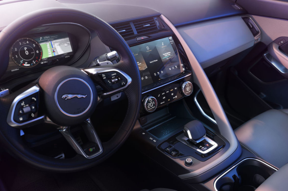 Jaguar E-Pace (2021)