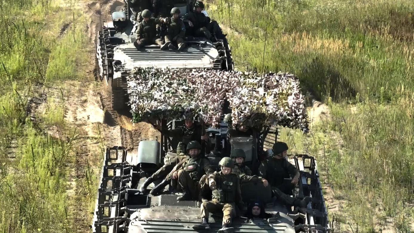 Ćwiczenia Zapad 25 tuż za granicą