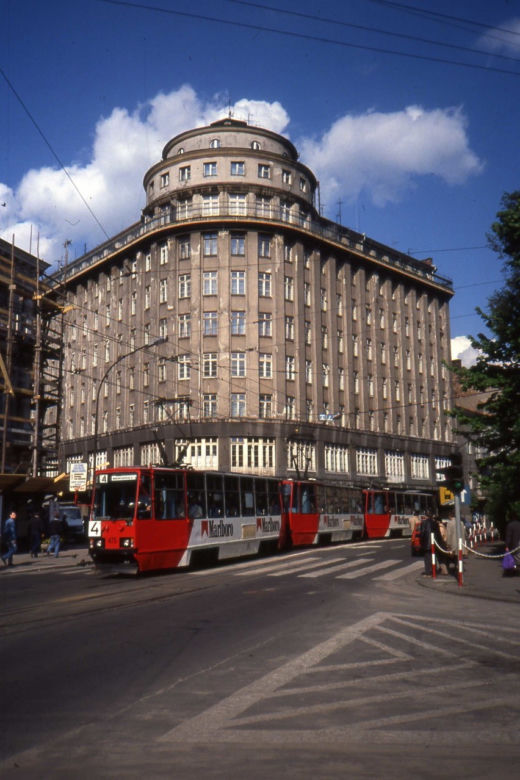 Kraków na archiwalnych zdjęciach z lat 90.