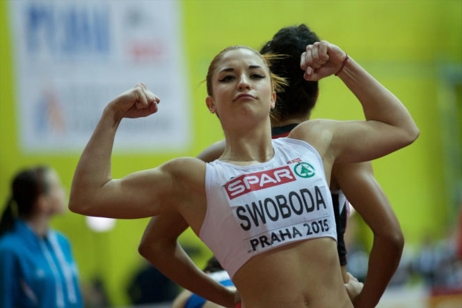 18-letnia Ewa Swoboda bez tatuaży