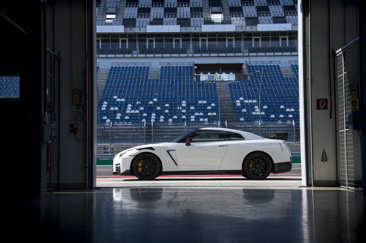 Nissan GT-R NISMO (2020)