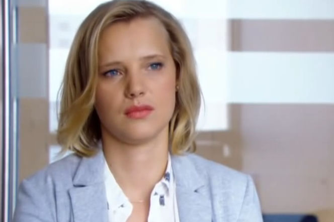 O mnie się nie martw odc 1 Iga Małecka (Joanna Kulig)