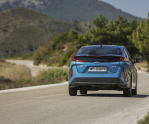 Toyota Prius Plug-in Hybrid na Rodos