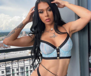 Elayna Black/Cora Jade
