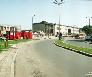 Tak kiedyś wyglądały okolice dworca w Rzeszowie. Poznajesz?