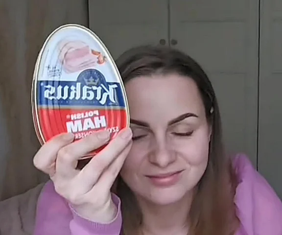 Pochwaliła się paczką z kopalni. Nagranie hitem sieci