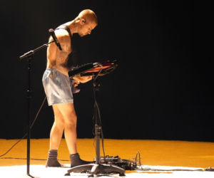 Justin Bieber na scenie Grammy 2026