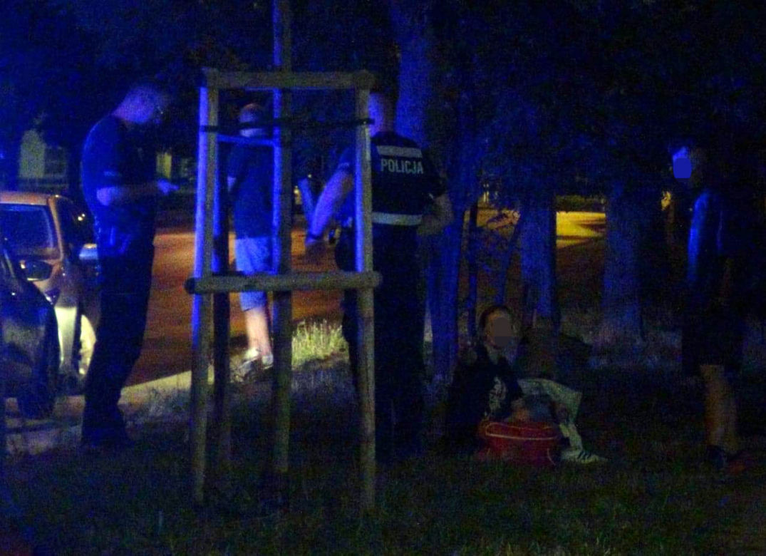 59-latek ugodzony nożem na Pradze-Północ w Warszawie. Jego stan jest stabilny