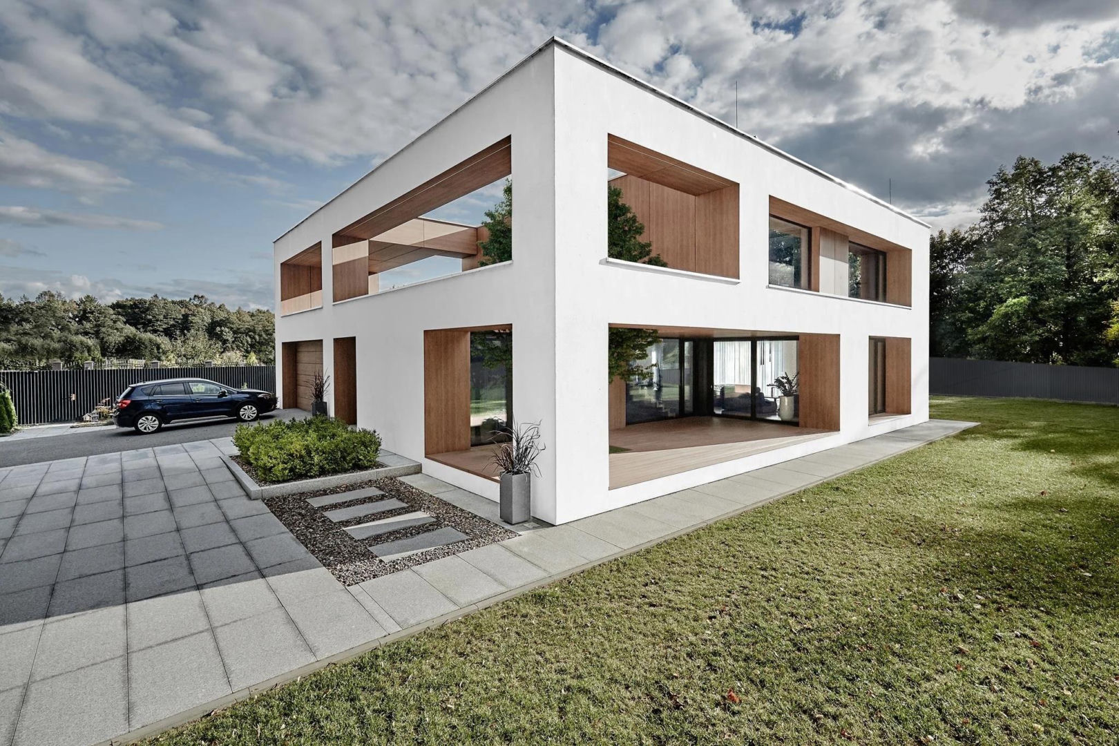 Dom "dziurawy" projektu 81.Waw.pl