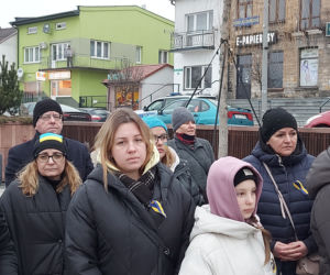 Starachowice solidarne z Ukrainą. Wiec poparcia na Rynku