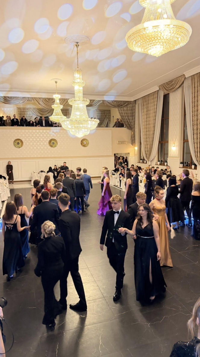 Studniówka Mechanika