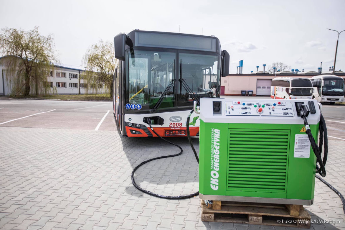 Pierwszy elektryczny autobus jest już w Radomiu.
