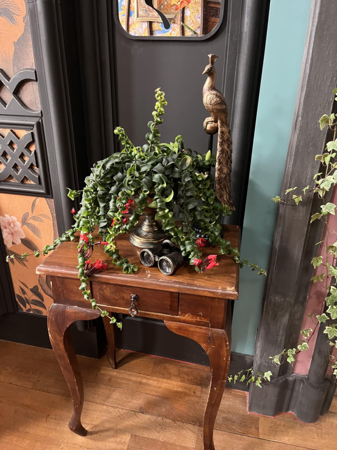 Co naprawdę dzieje się w zamku Zdrajców? Mamy zdjęcia zza kulis hitu TVN!