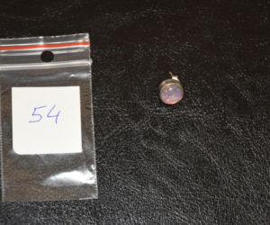 Rozpoznajesz te błyskotki? Policja poszukuje właścicieli bizuterii i kosztowności