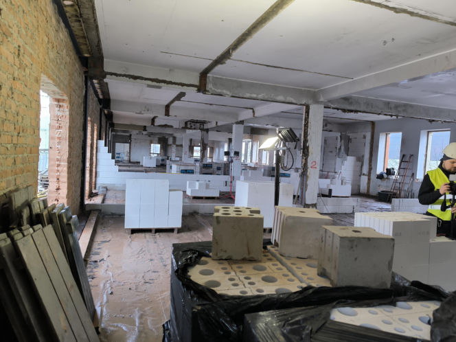 Modernizacja pływalni Akwawit w Lesznie