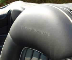Aston Martin DB7 Volante należący do Jennifer Lopez