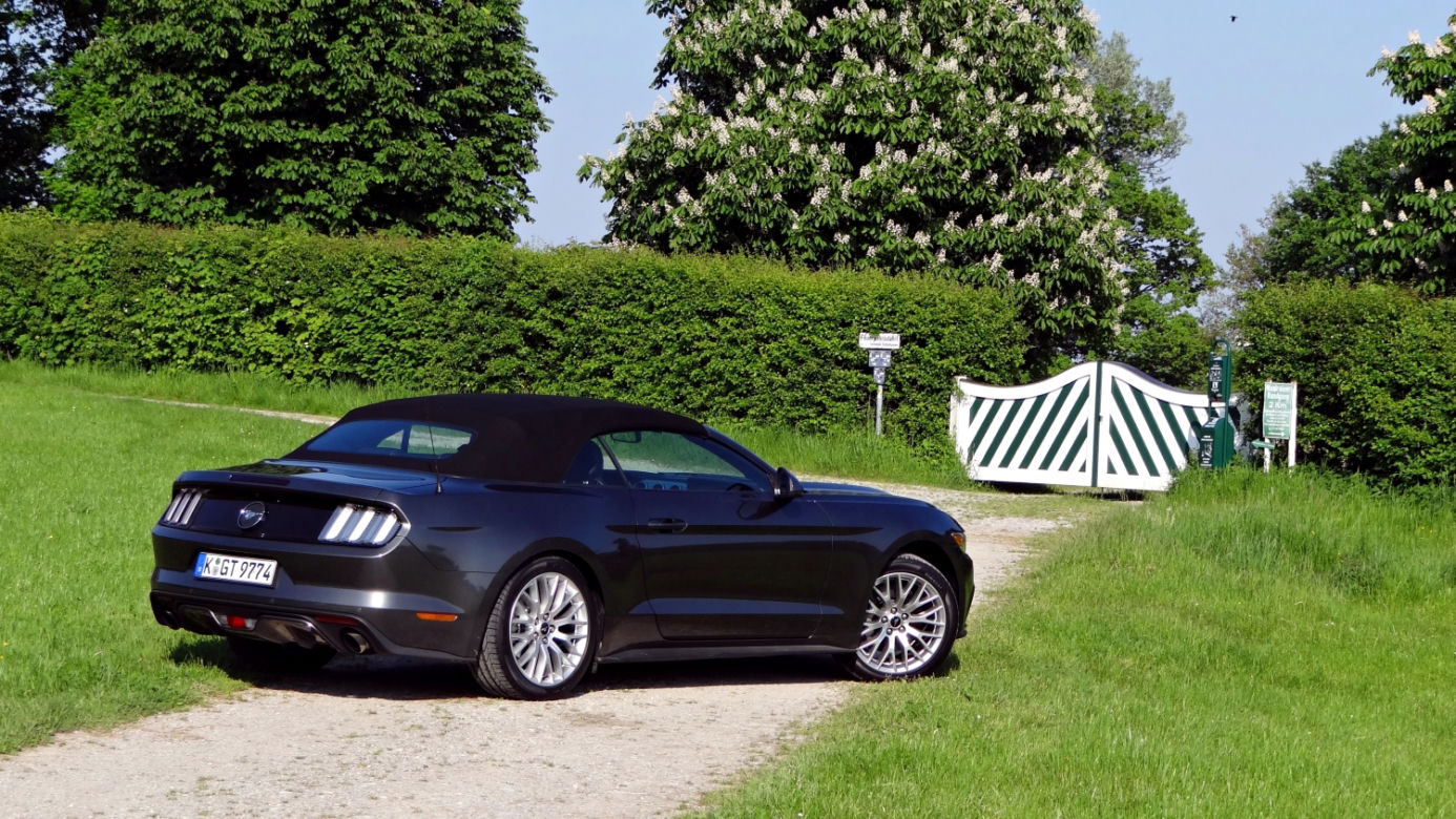 Ford Mustang Convertible 2.3 EcoBoost