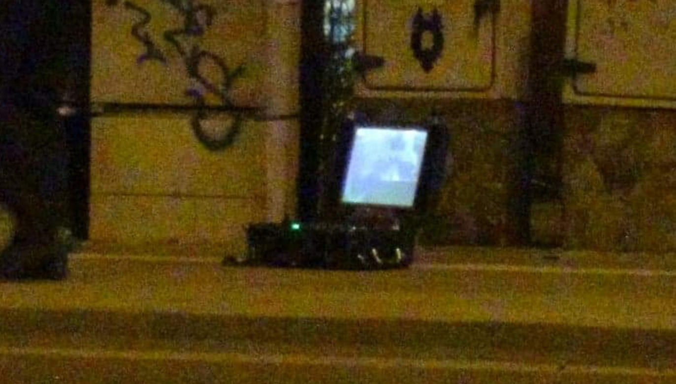 Ładunek wybuchowy na stacji benzynowej przy Wolskiej!? Zamknięto kilka ulic