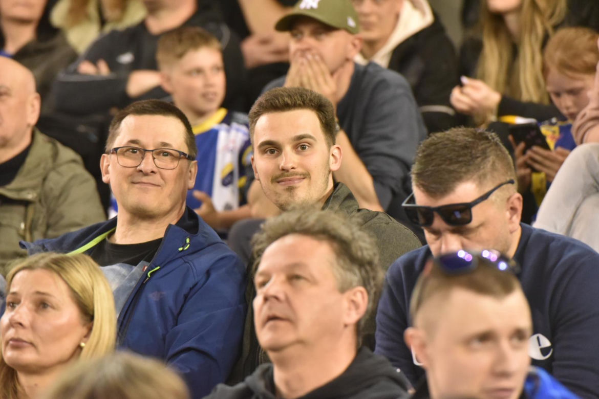 PRES Grupa Deweloperska Toruń - Betard Sparta Wrocław, zdjęcia kibiców i zawodników z Motoareny