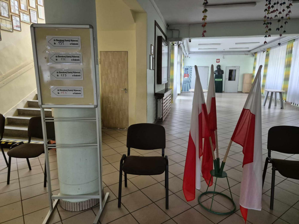 Lokal wyborczy w Krakowie