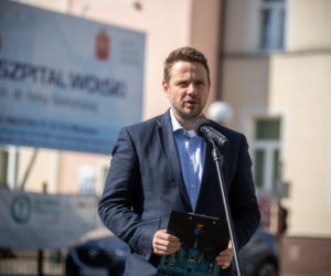 Warszawa kupiła 30 stanowisk do ratowania życia