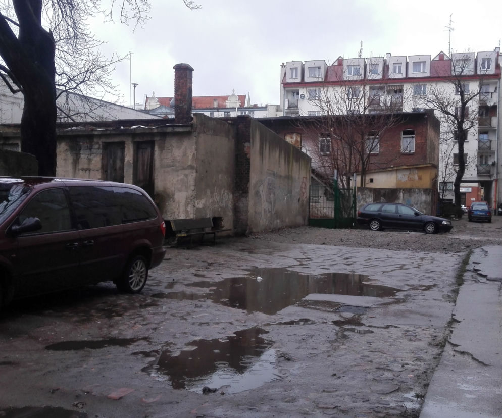 Wiele wrocławskich podwórek czeka na remont