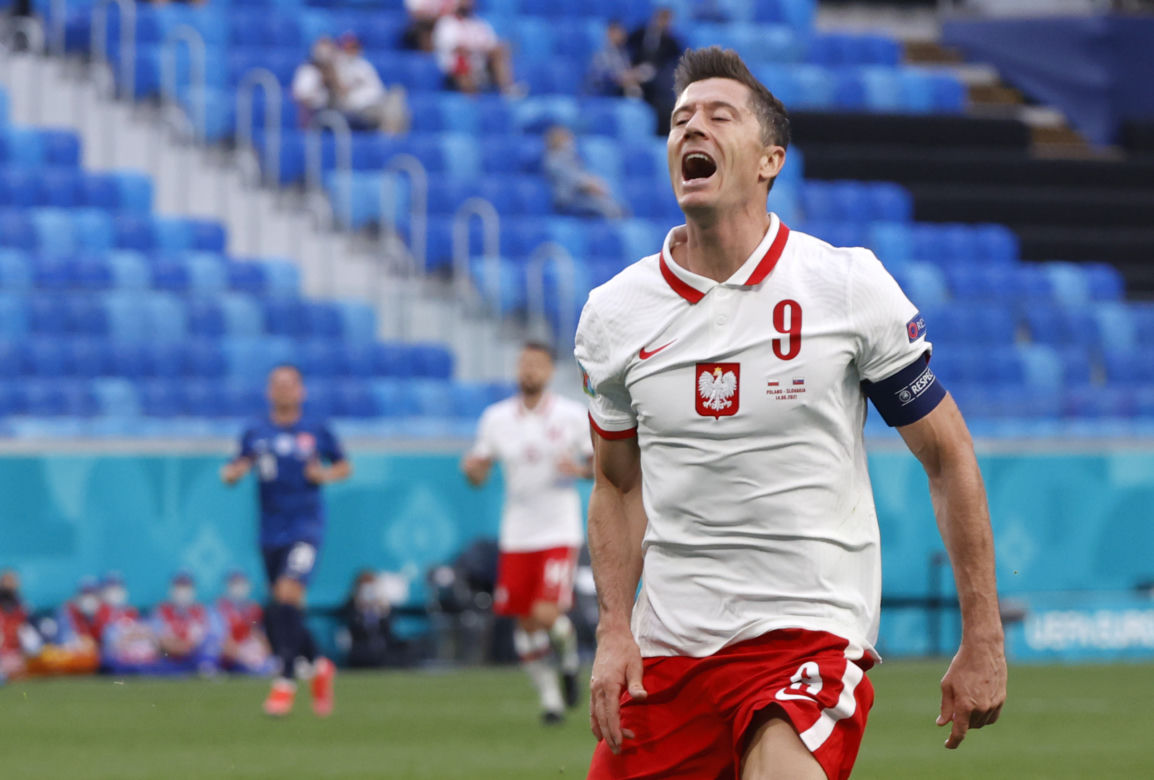 Robert Lewandowski w ciuchach wartych samochód