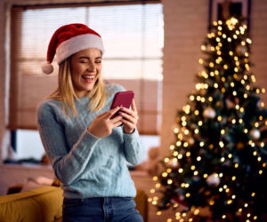 Śmieszne życzenia świąteczne do wysłania SMS-em. Zaskocz bliskich!